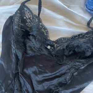 Gorgeous lace bodysuit black